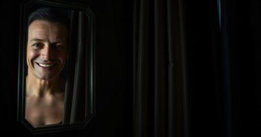 hidden narcissist s dual nature