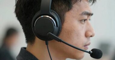 calm voice with headset
